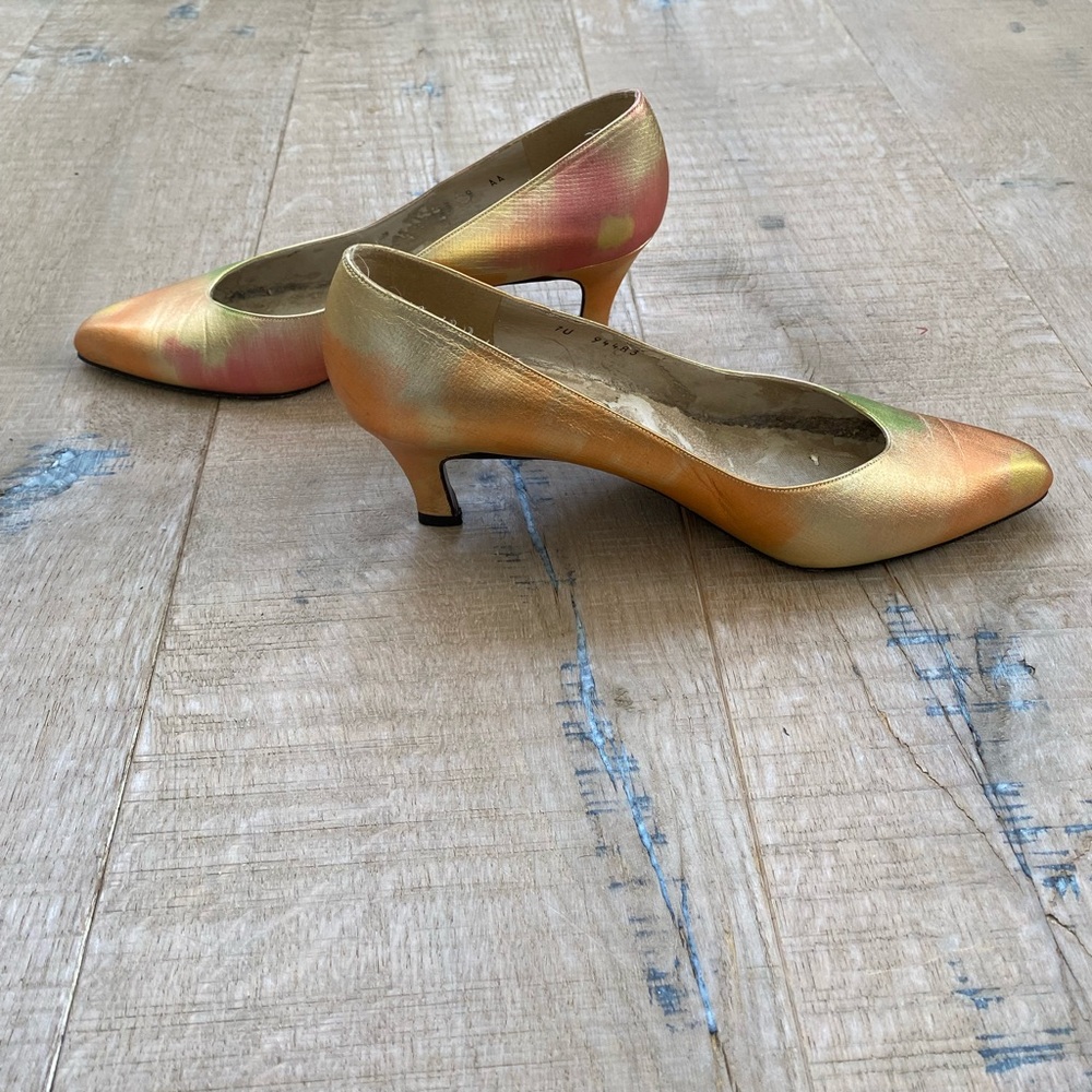 RARE! Stuart by Stuart Weitzman vintage 80’s multi color metallic heels 7